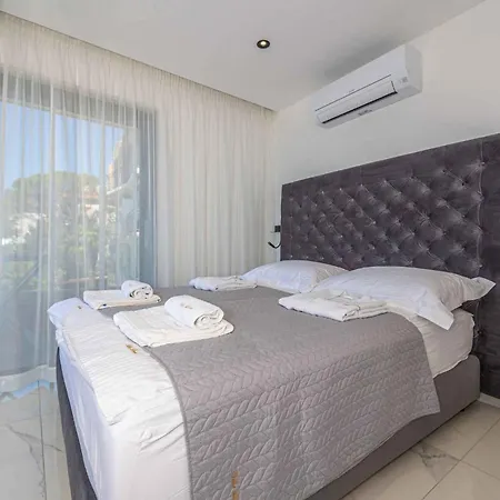 Apartment In 45065 Crikvenica