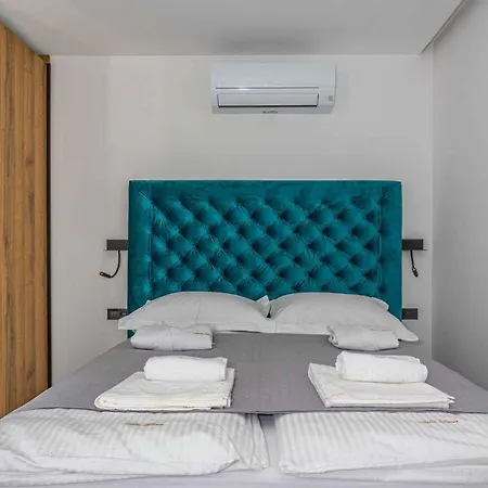In 45065 Crikvenica